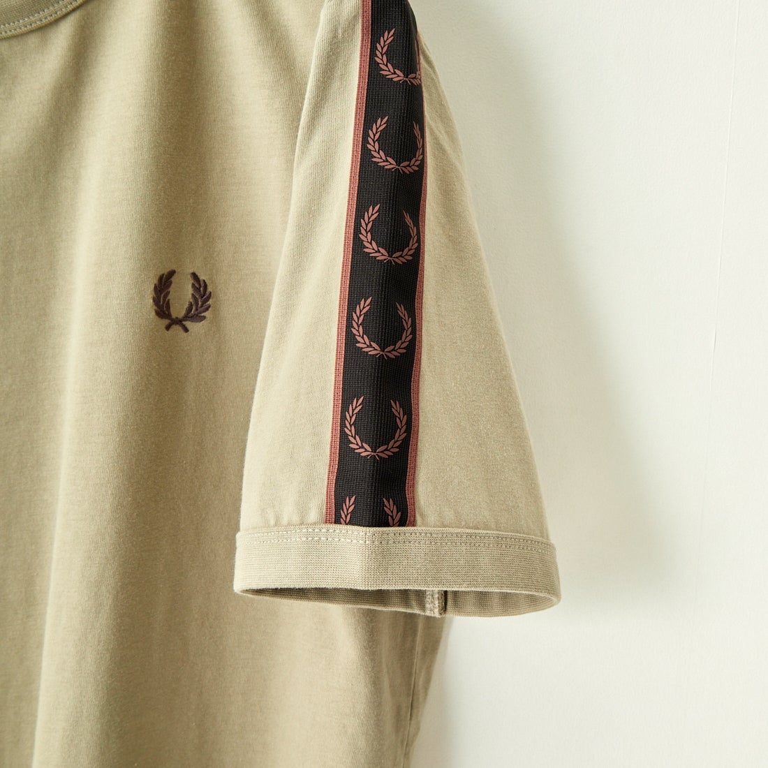 FRED PERRY [フレッドペリー] コントラストテープ リンガーTシャツ [M4613] U84 WARM G