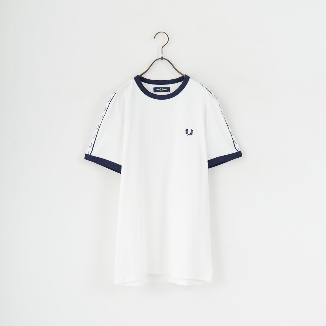 FRED PERRY [フレッドペリー] テープドリンガーTシャツ [M4620] 129 SNOW W