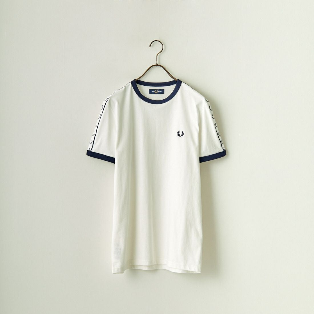 FRED PERRY [フレッドペリー] テープドリンガーTシャツ [M4620] 129 SNOW W