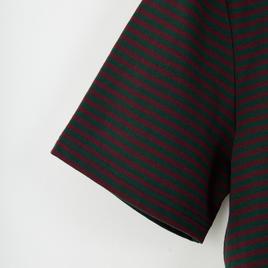 FRED PERRY [フレッドペリー] ファインボーダー ワンポイントロゴ刺繍ショートスリーブTシャツ [M6581] 30A GRASSR