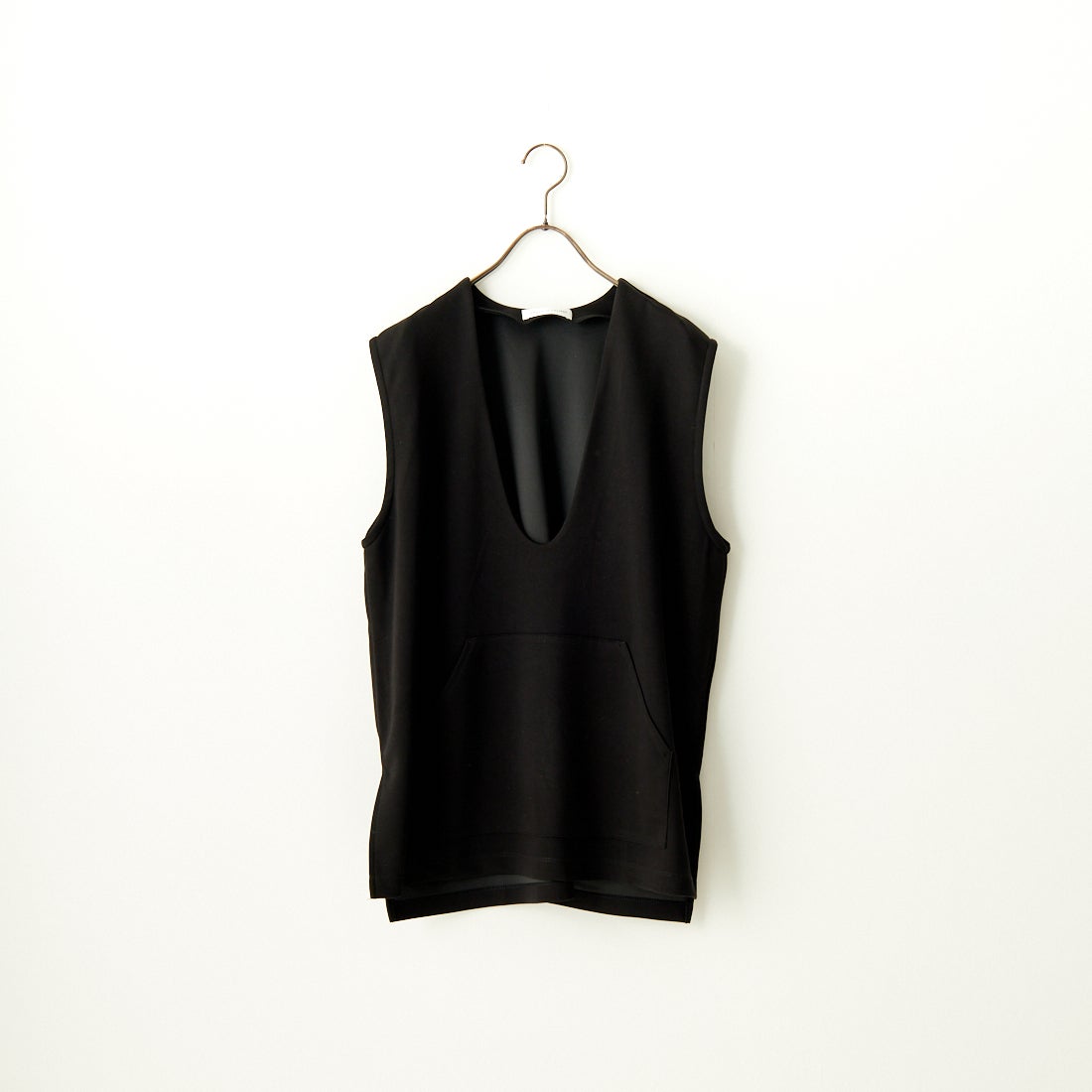 Maison de L'allure [メゾン ドゥ ラリュール] Uネック プルオーバーベスト [23142024] 09 BLACK