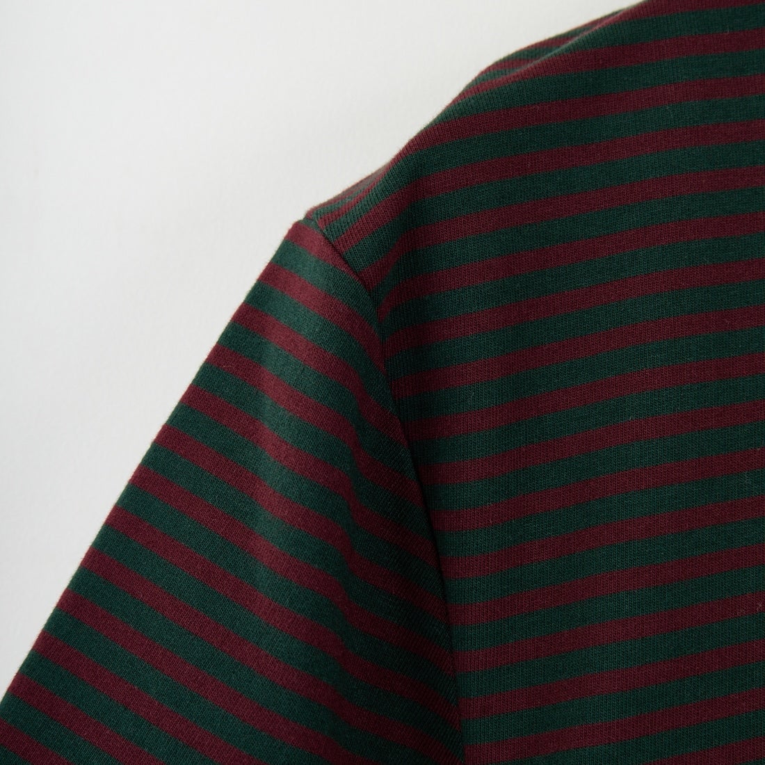 FRED PERRY [フレッドペリー] ファインボーダー ワンポイントロゴ刺繍ショートスリーブTシャツ [M6581] 30A GRASSR