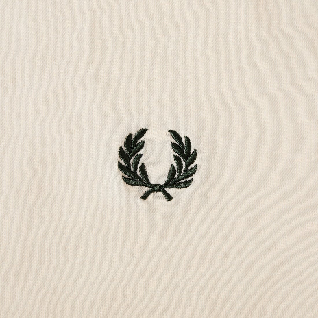 FRED PERRY [フレッドペリー] ワンポイントロゴ刺繍 ショートスリーブ リンガーTシャツ [M3519] 30B ECRU