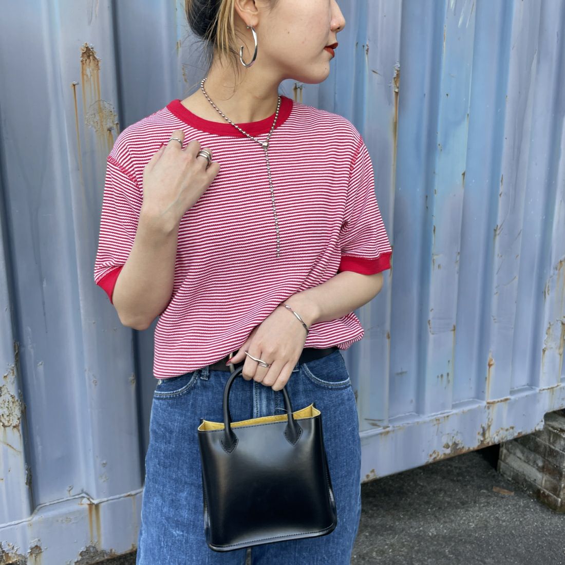 Health knit [ヘルスニット] 別注 ワッフルクルーネックTシャツ [HR24S-L022IN-JF] RED/OFF&&モデル身長：156cm　着用サイズ：F&&