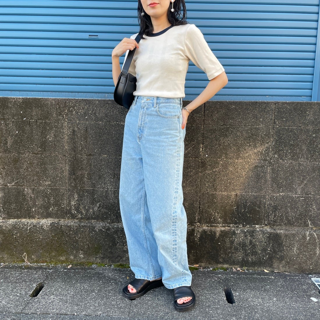 Robert P.Miller [ロバートピーミラー] 別注 5分袖クルーネックTシャツ [RM241-248IN-JF] IVORY &&モデル身長：160cm 着用サイズ：F&&