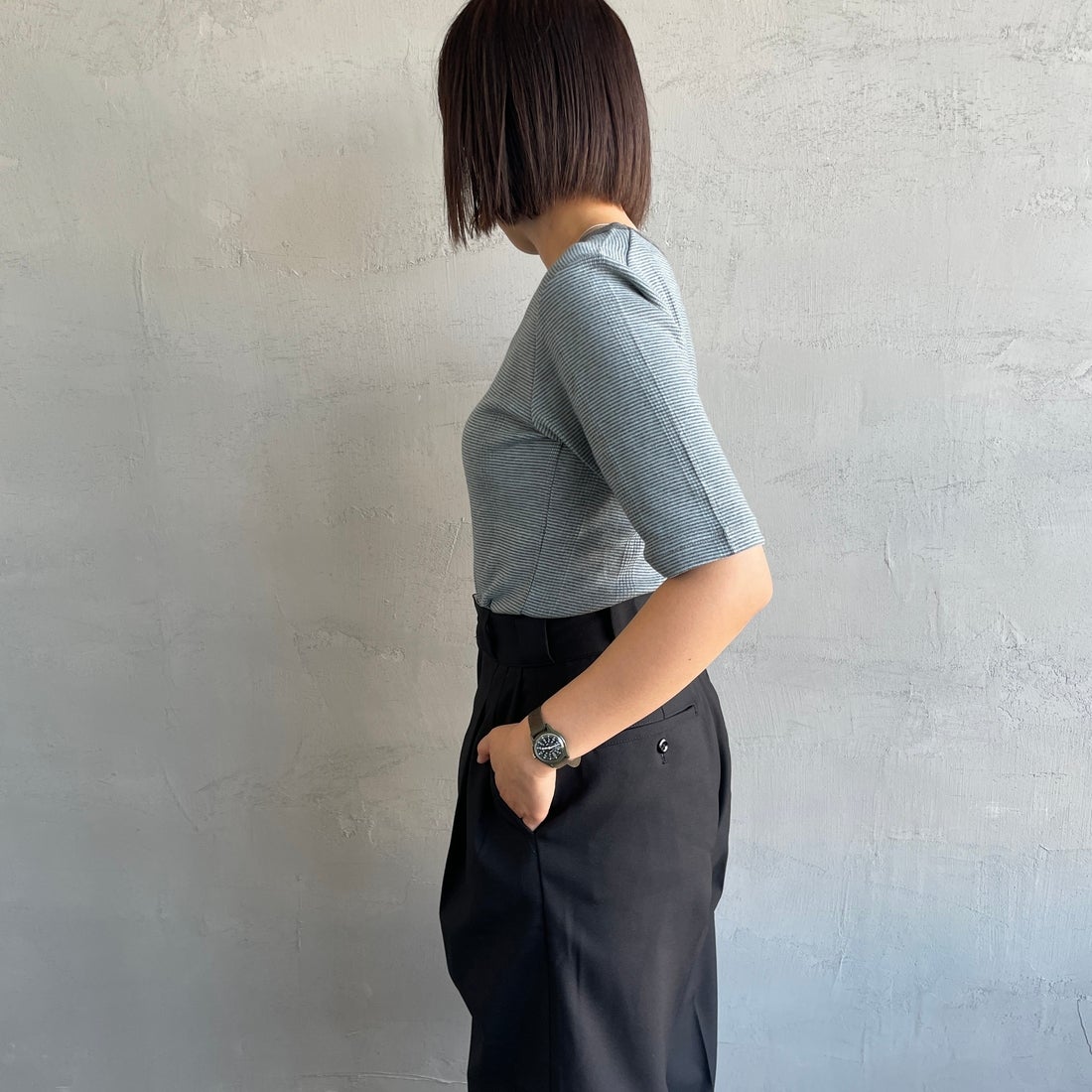 Robert P.Miller [ロバートピーミラー] 別注 5分袖クルーネックTシャツ [RM241-248IN-JF] CLOUD &&モデル身長：159cm 着用サイズ：F&&