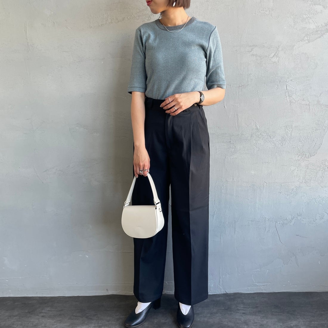 Robert P.Miller [ロバートピーミラー] 別注 5分袖クルーネックTシャツ [RM241-248IN-JF] CLOUD &&モデル身長：159cm 着用サイズ：F&&