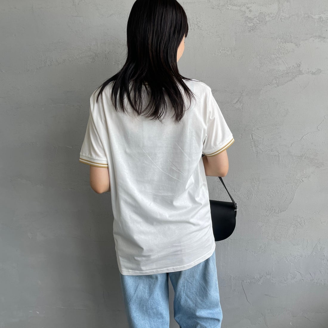 FRED PERRY [フレッドペリー] ツインティップTシャツ [M1588] Y53 SNWHIT &&モデル身長：160cm 着用サイズ：S&&