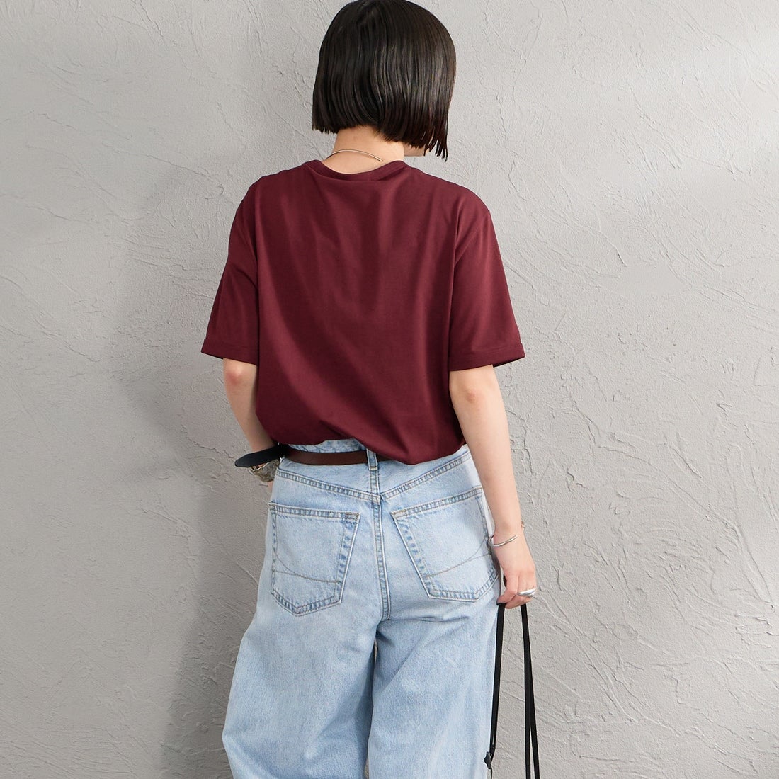 FRED PERRY [フレッドペリー] ワンポイントロゴ刺繍 ショートスリーブ リンガーTシャツ [M3519] K22 OXBLOO &&モデル身長：150cm 着用サイズ：XS&&