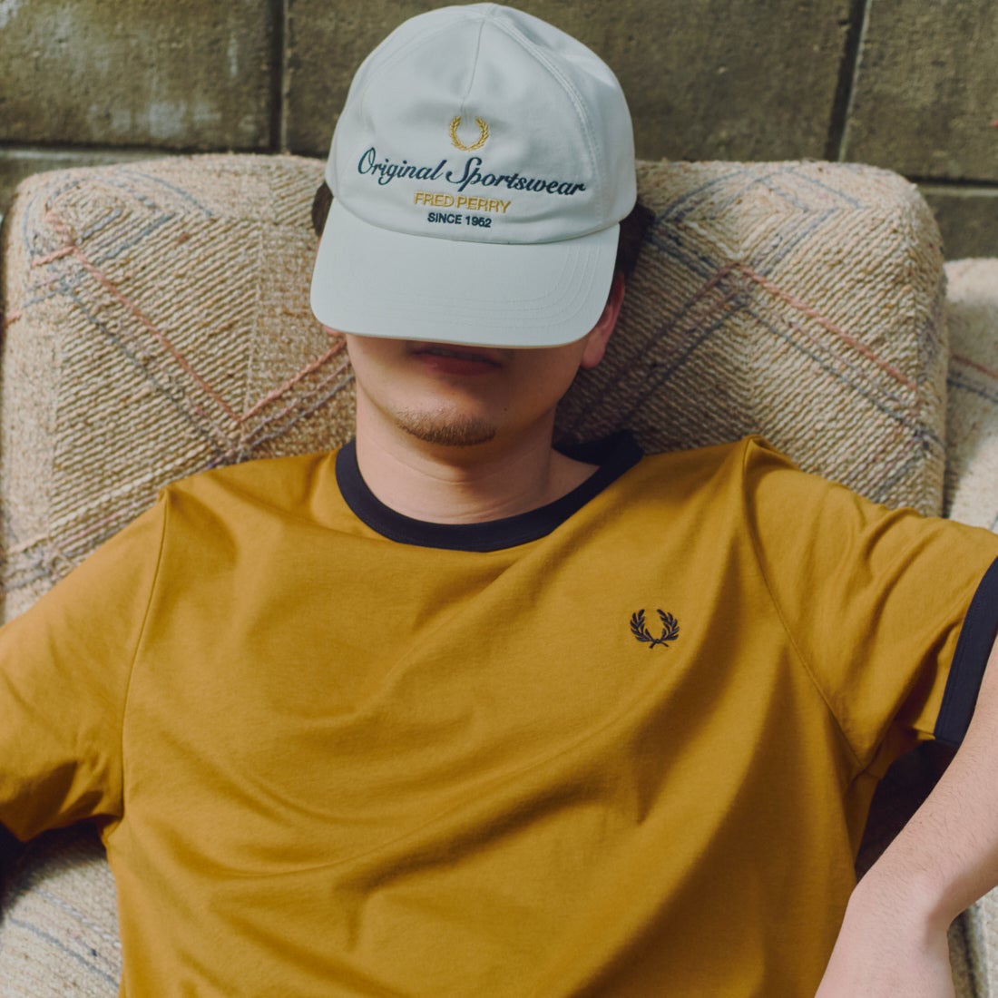 FRED PERRY [フレッドペリー] 別注 ワンポイントロゴ刺繍 ショートスリーブ リンガーTシャツ [M3519-JF] DARK CARAM