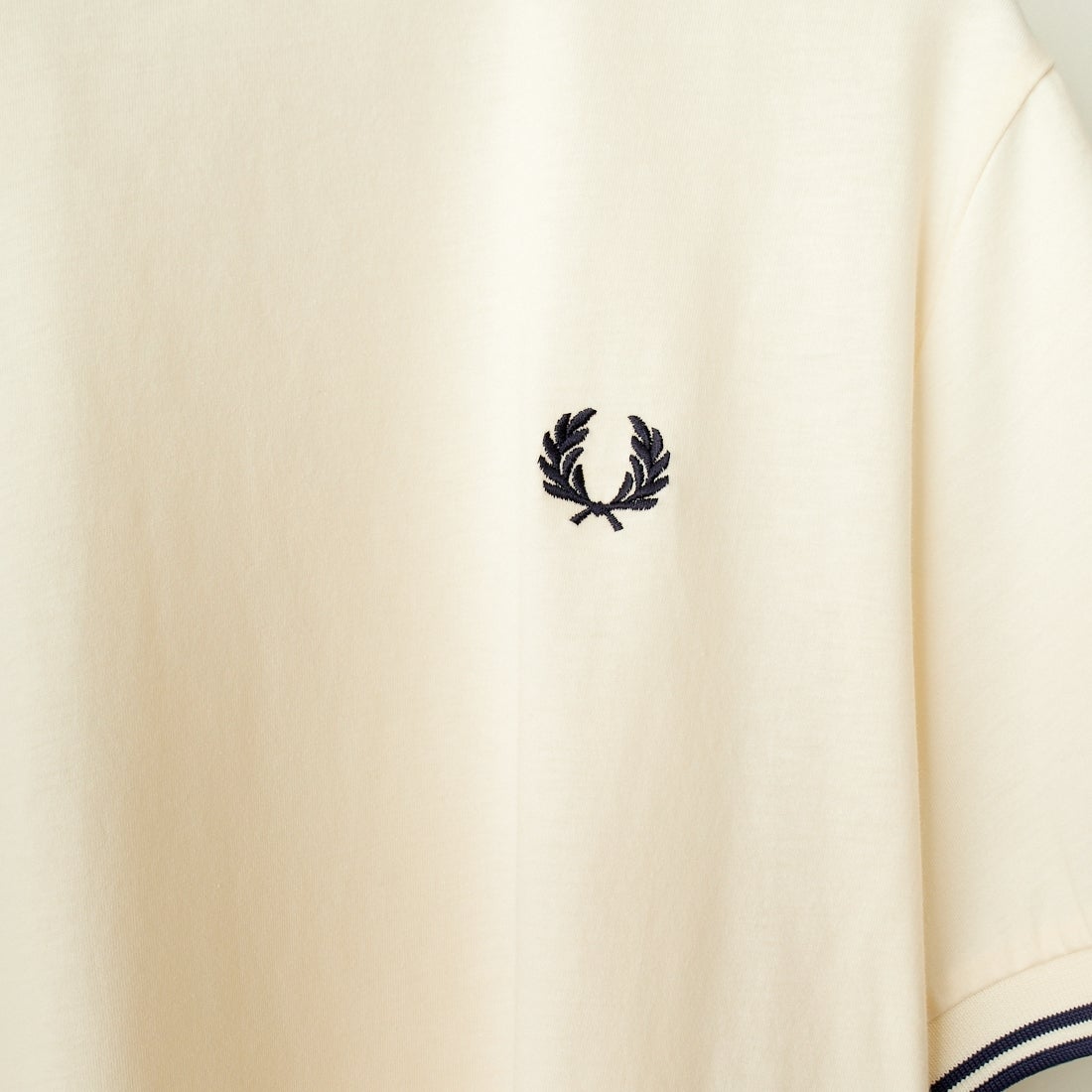 FRED PERRY [フレッドペリー] ツインティップTシャツ [M1588] Y24 ECRU/T
