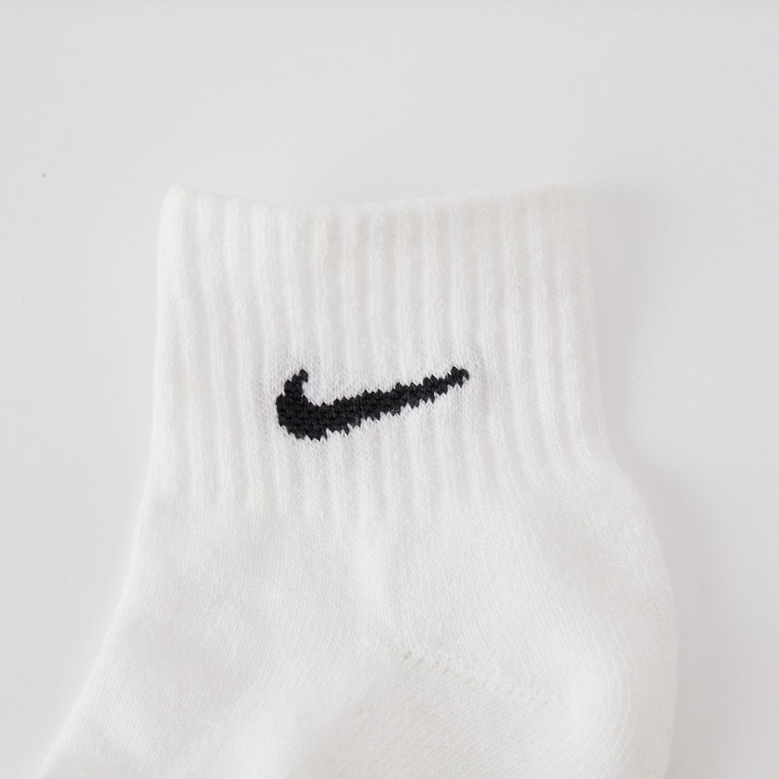 NIKE [ナイキ] クッションクウォーターソックス [SX7667] 100 ﾎﾜｲﾄ