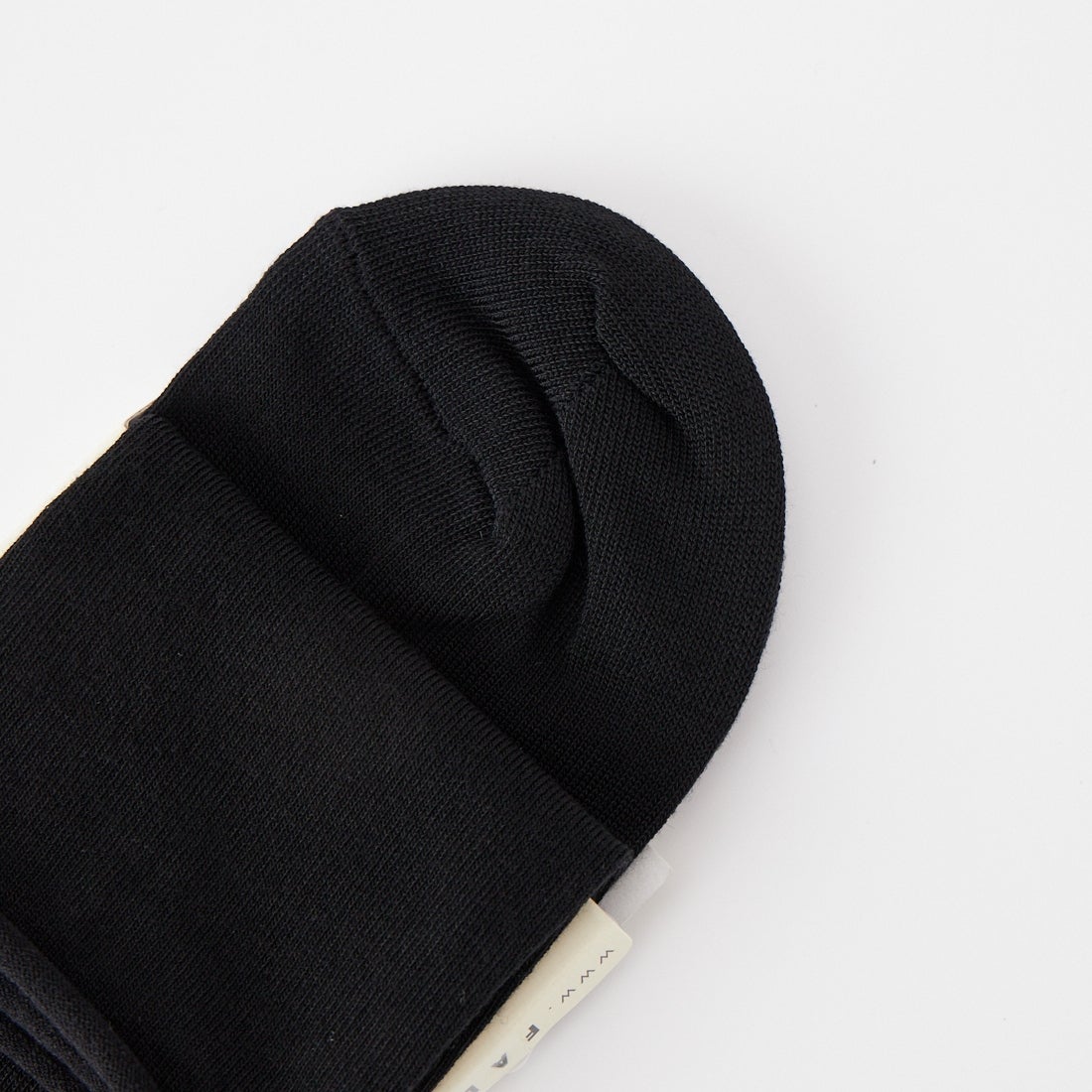 FALKE [ファルケ] ACTIVE BREEZEソックス [46189] 3000 BLACK