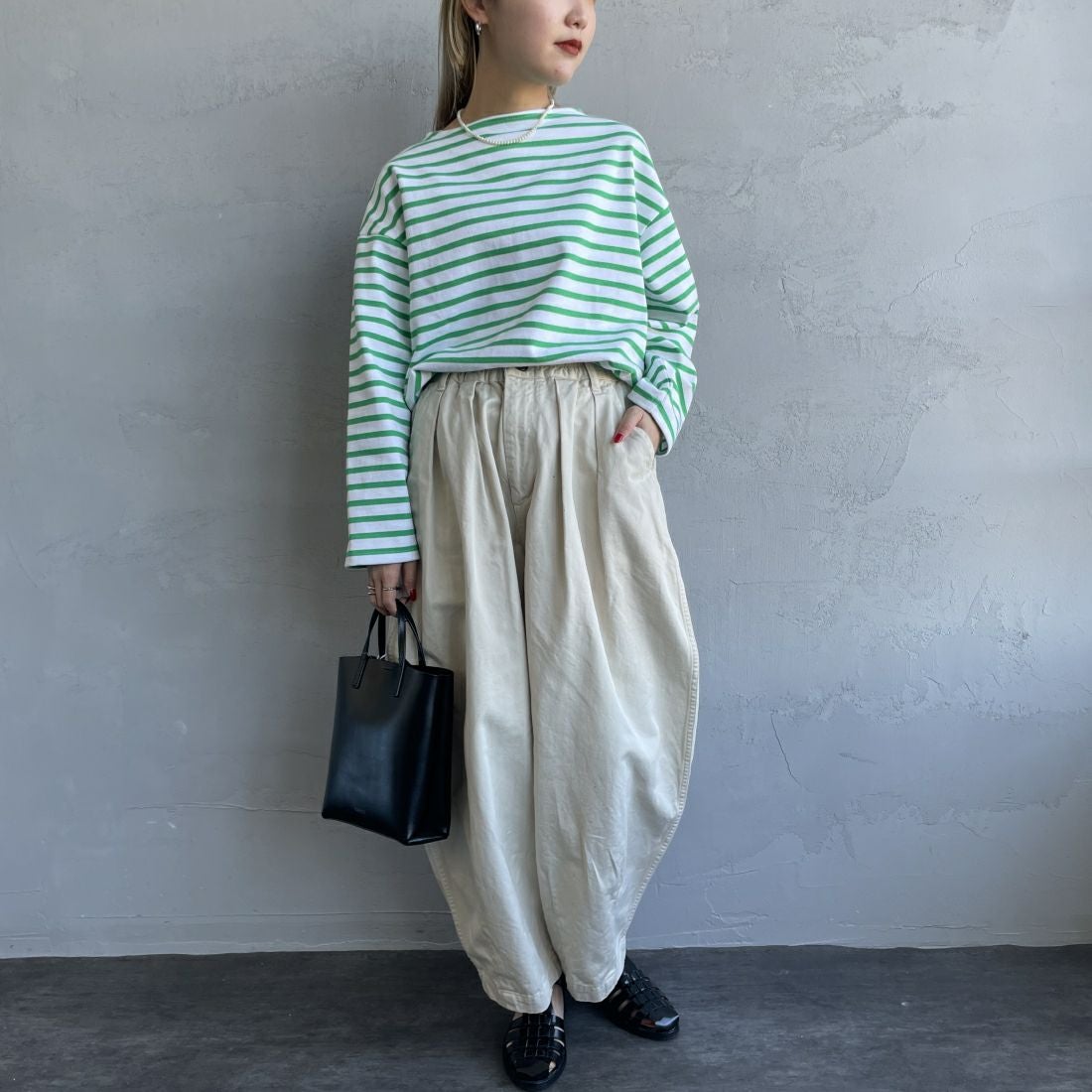 HARVESTY [ハーベスティ] サーカスパンツ [A11709] 31 IVORY &&モデル身長：156cm 着用サイズ：1&&