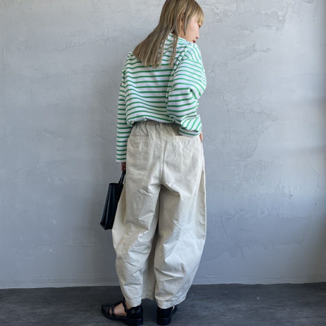 HARVESTY [ハーベスティ] サーカスパンツ [A11709] 31 IVORY &&モデル身長：156cm 着用サイズ：1&&