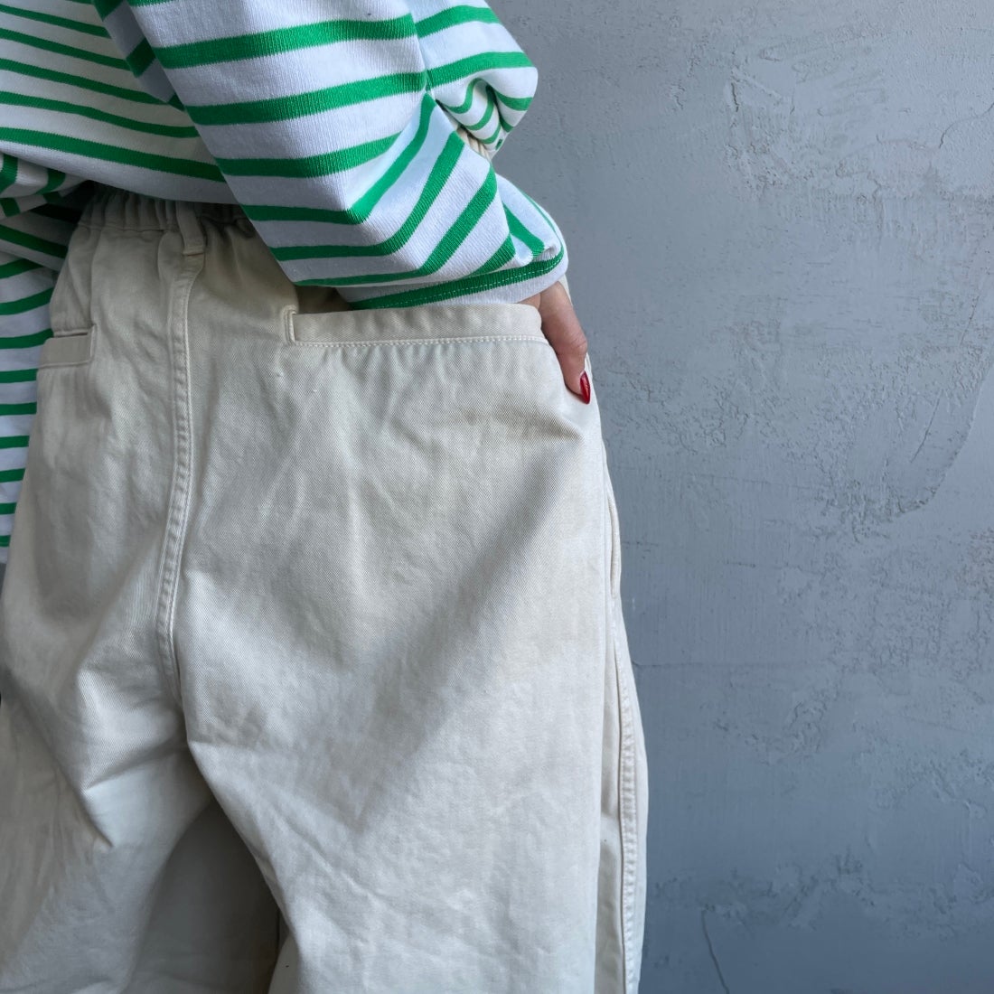 HARVESTY [ハーベスティ] サーカスパンツ [A11709] 31 IVORY &&モデル身長：156cm 着用サイズ：1&&