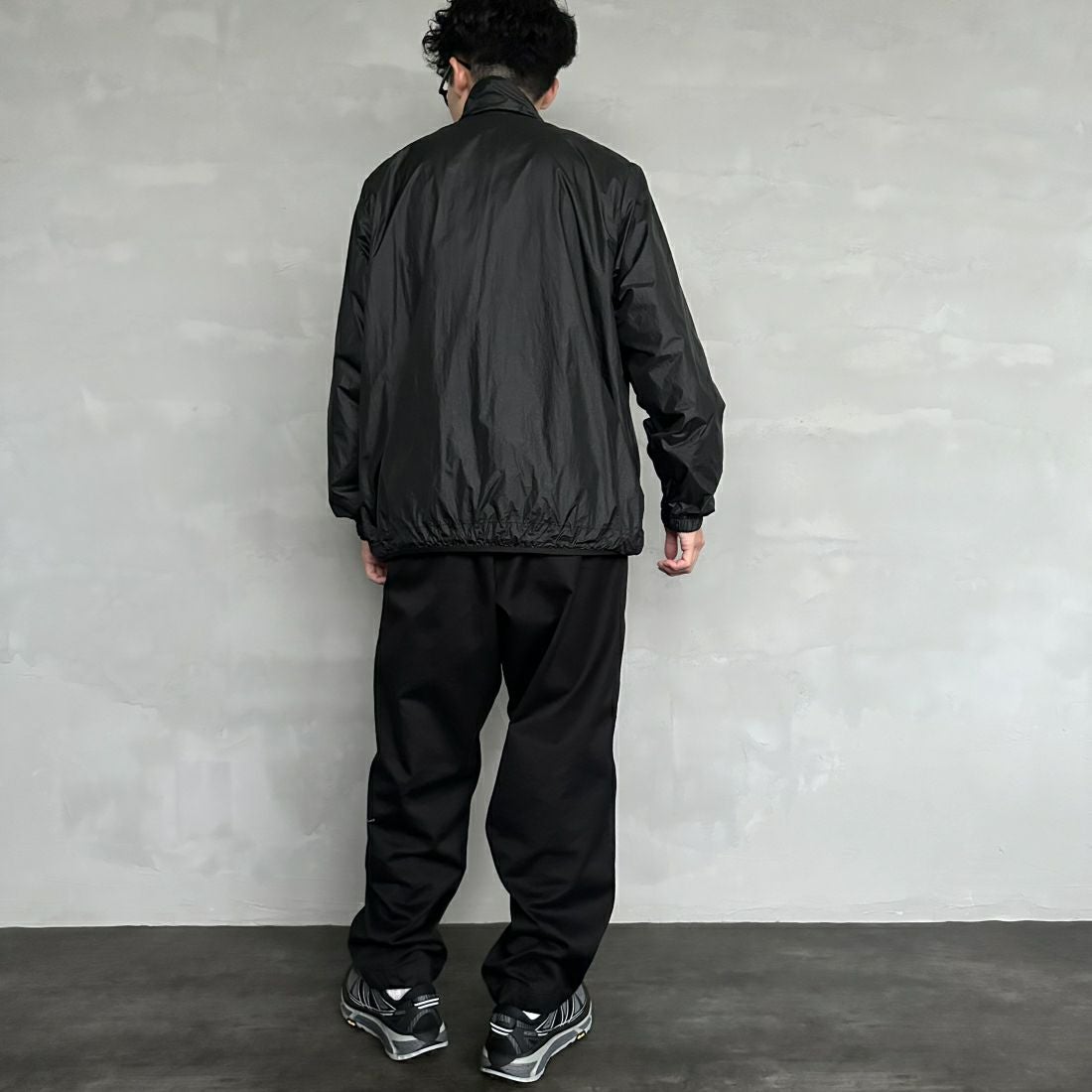 frostline [フロストライン] 別注 フルジップジャケット [FL1-JK-IN4-JF] BLACK&&モデル身長：168cm 着用サイズ：M&&