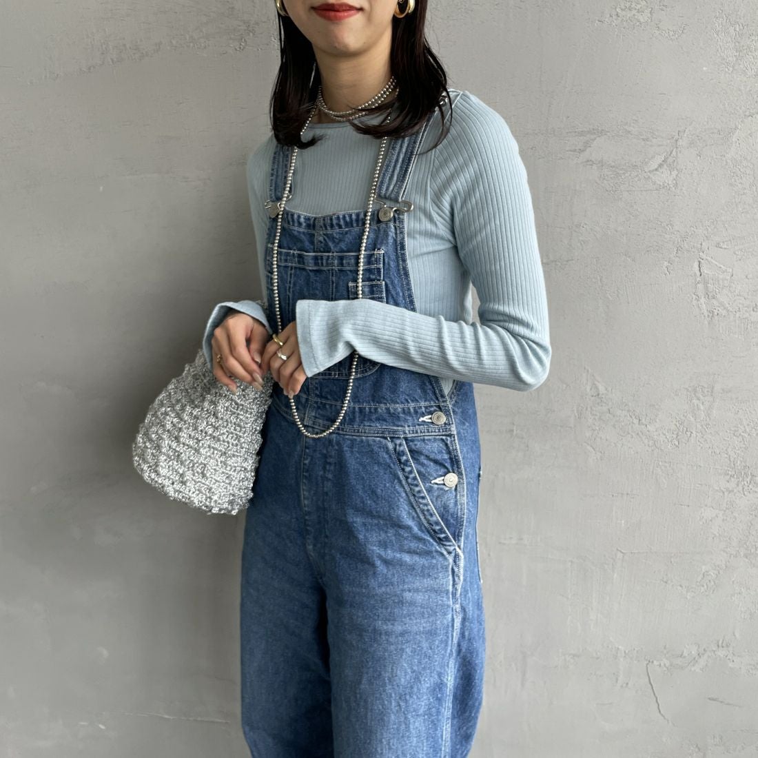 Noir Fabrik [ヌワールファブリック] ボートネックロングスリーブリブTシャツ [JFS-C021] AQUA &&モデル身長：163cm 着用サイズ：0&&