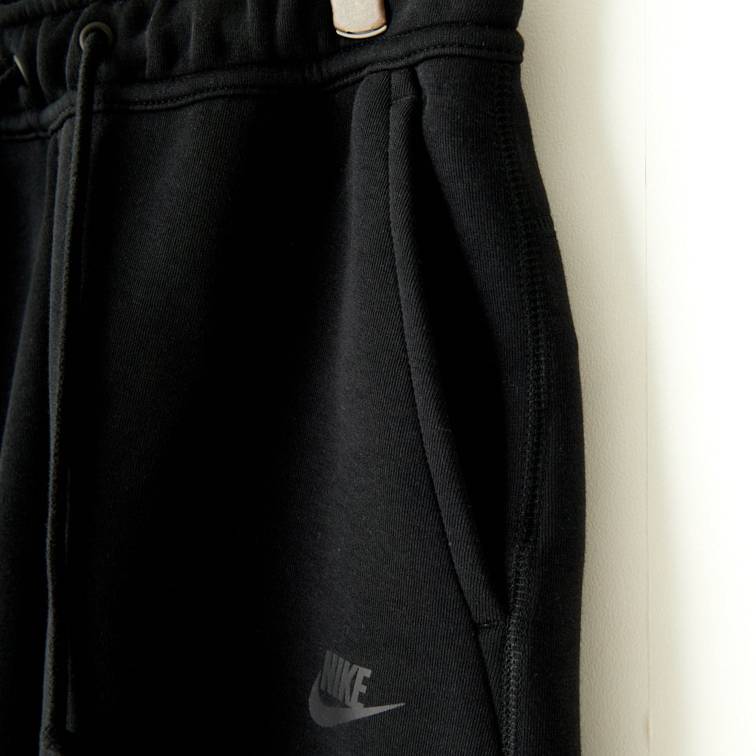 NIKE [ナイキ] テックフリース ジョガーパンツ [FB8003] 010 ﾌﾞﾗｯｸ