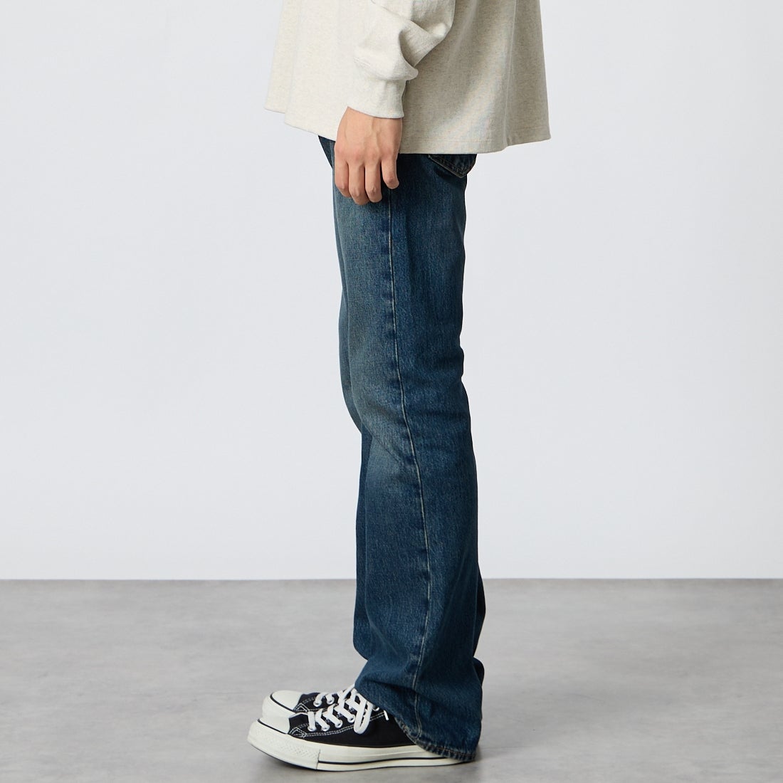 LEVI'S [リーバイス] 517 ブーツカット [00517-02] 98 DELUSIO &&モデル身長：175cm 着用サイズ：28&&