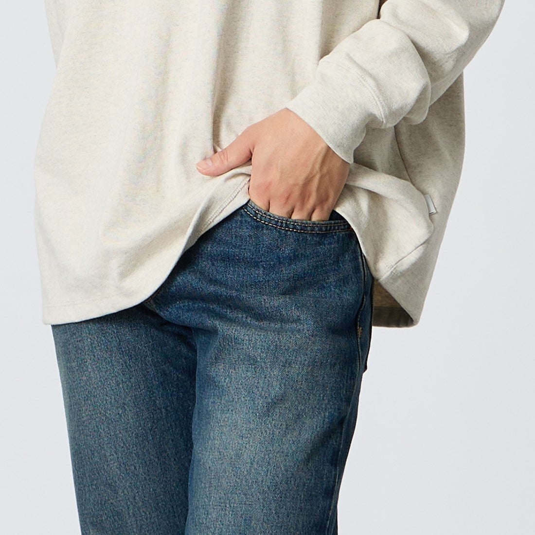 LEVI'S [リーバイス] 517 ブーツカット [00517-02] 98 DELUSIO &&モデル身長：175cm 着用サイズ：28&&