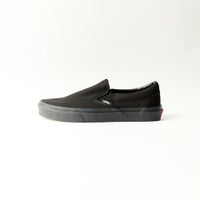BLACK/BLAC