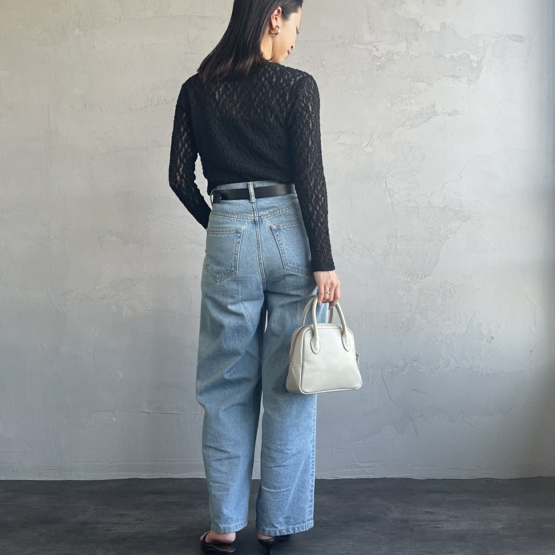 Jeans Factory Clothes [ジーンズファクトリークローズ] レース柄クルーネックシアーカットソー [21241058] 004 ﾌﾞﾗｯｸ &&モデル身長：163cm 着用サイズ：F&&