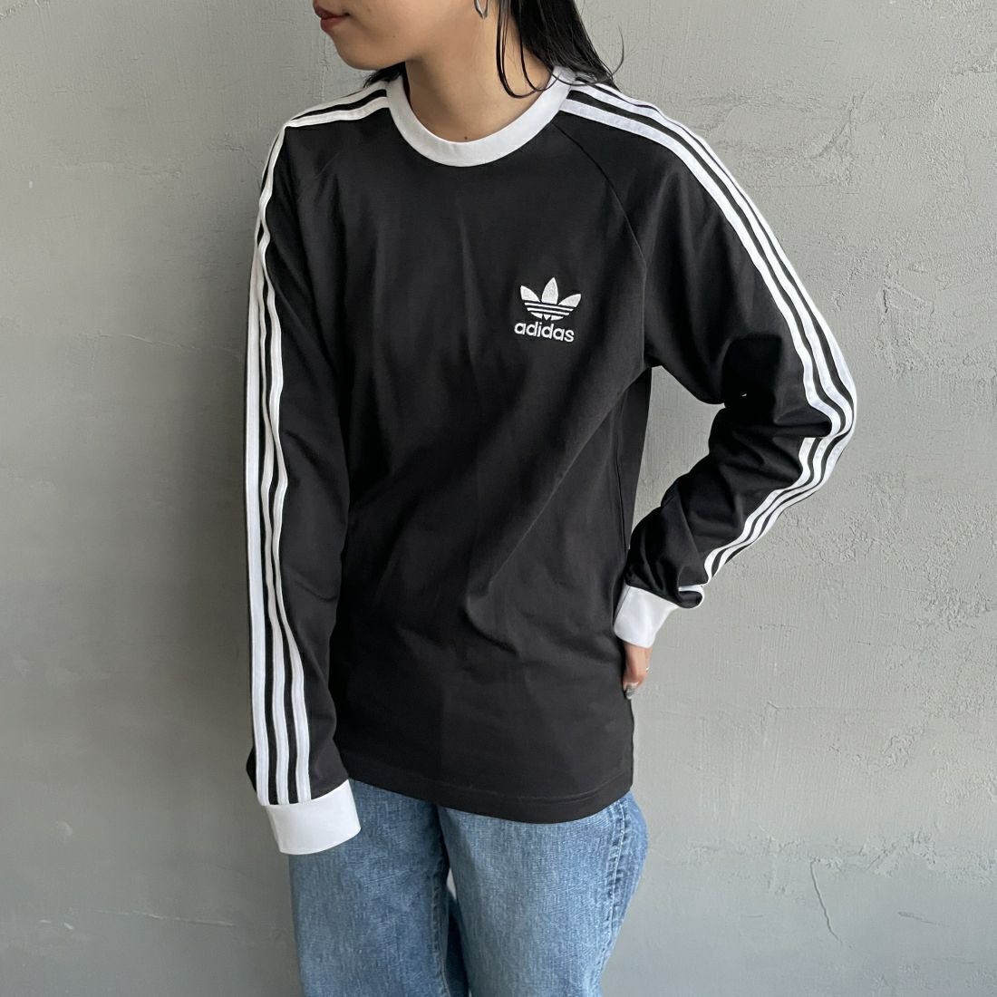 adidas Originals [アディダス オリジナルス] アディカラークラシックス スリーストライプス ロングスリーブTシャツ [BVB94]IA4877&&モデル身長：156cm　着用サイズ：S&&
