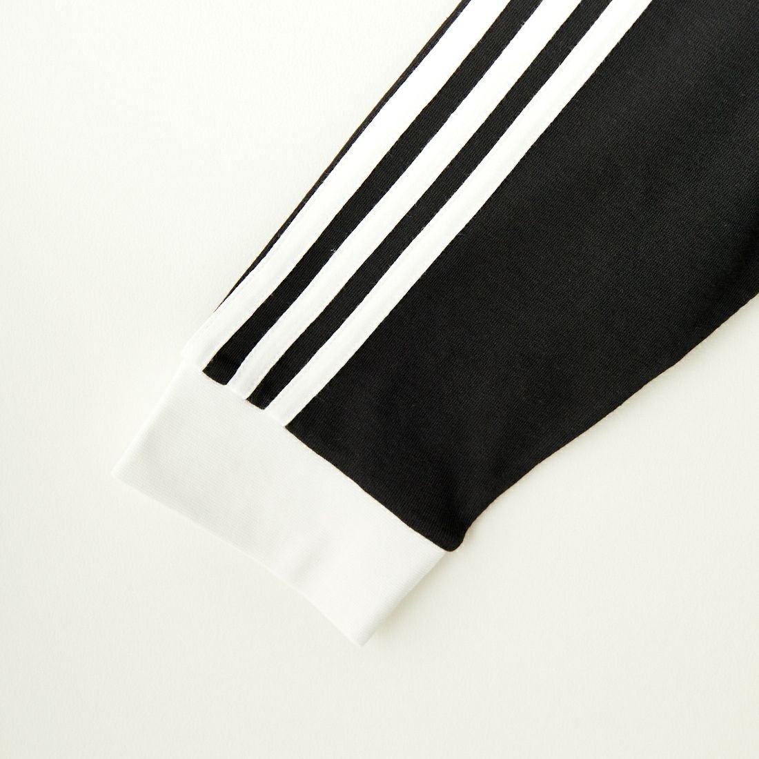 adidas Originals [アディダス オリジナルス] アディカラークラシックス スリーストライプス ロングスリーブTシャツ [BVB94]IA4877