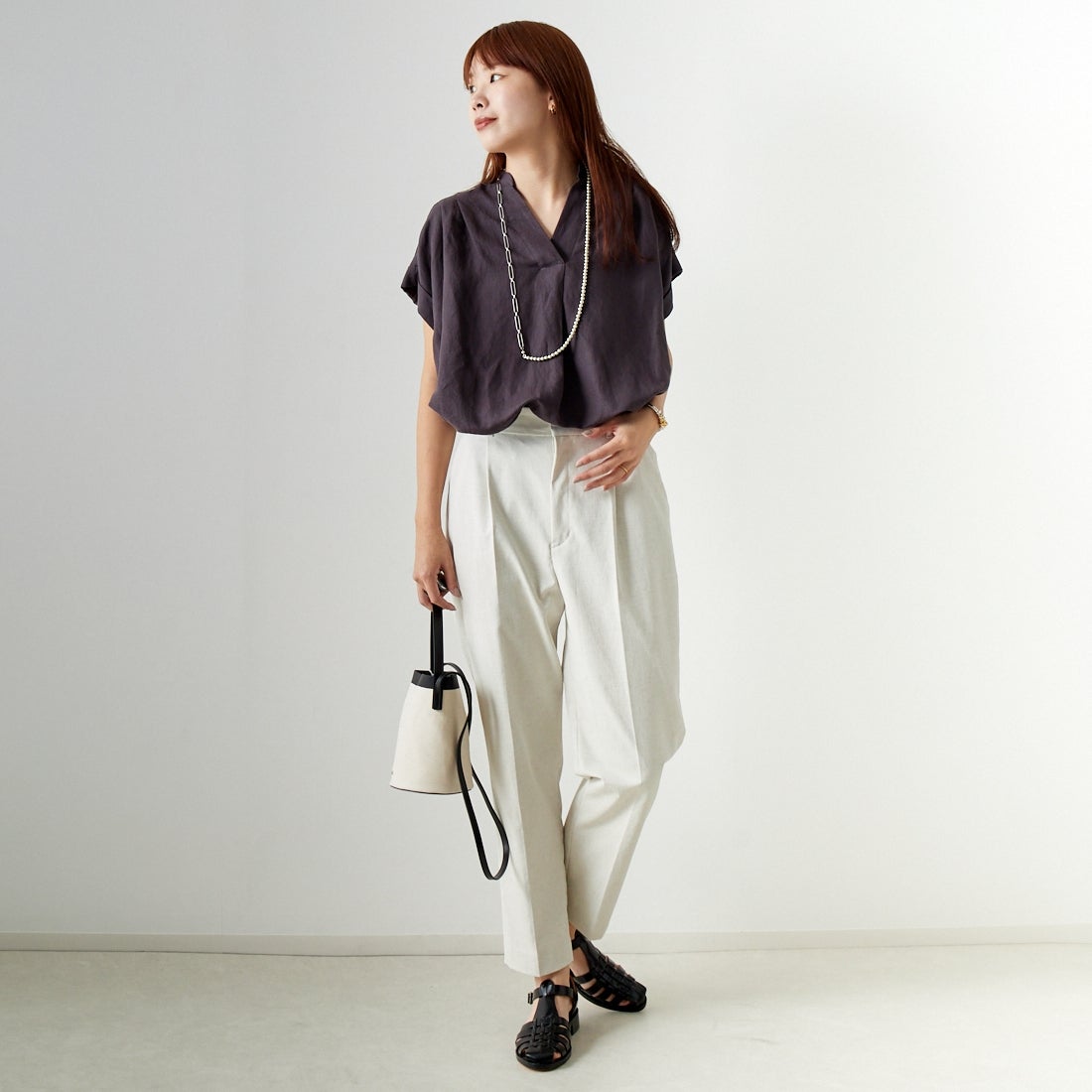 MICA&DEAL [マイカアンドディール] ワンタックパンツ [0124103036] L/BEIGE &&モデル身長：167cm 着用サイズ：38&&