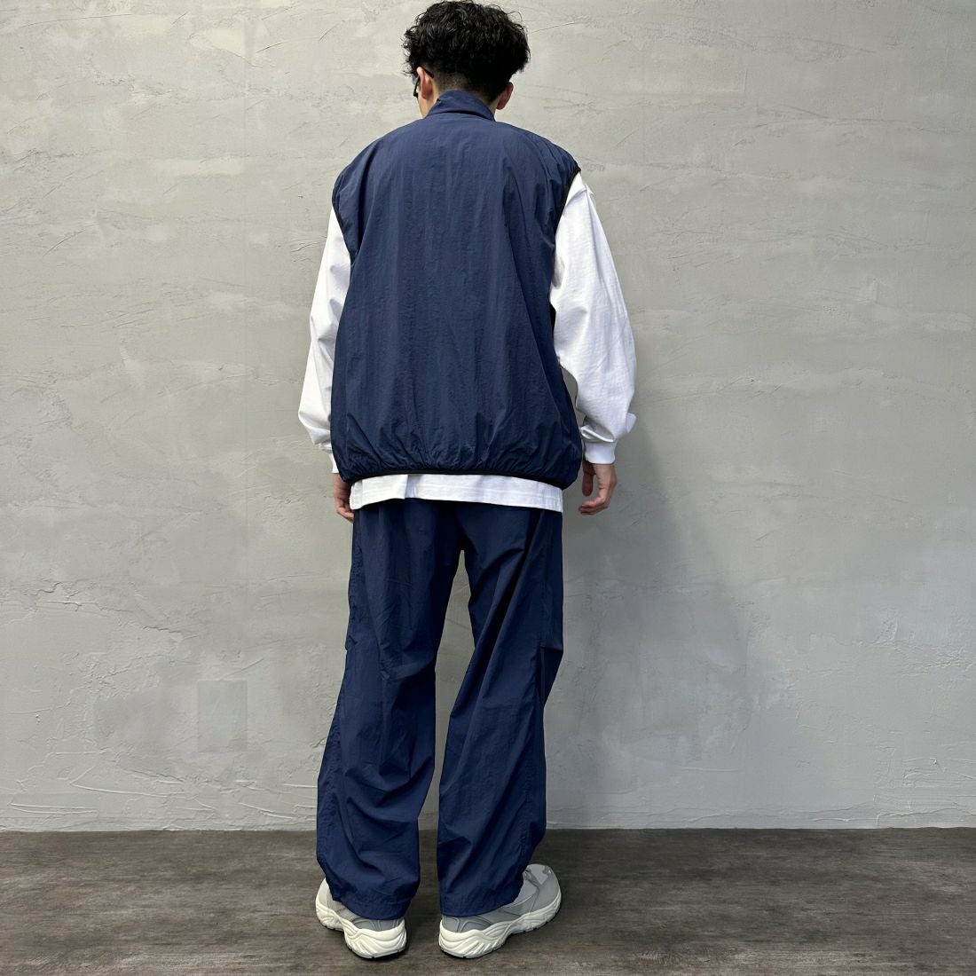 frostline [フロストライン] 別注 ナイロンベスト [FL6-VT-IN4-JF] NAVY &&モデル身長：168cm 着用サイズ：M&&