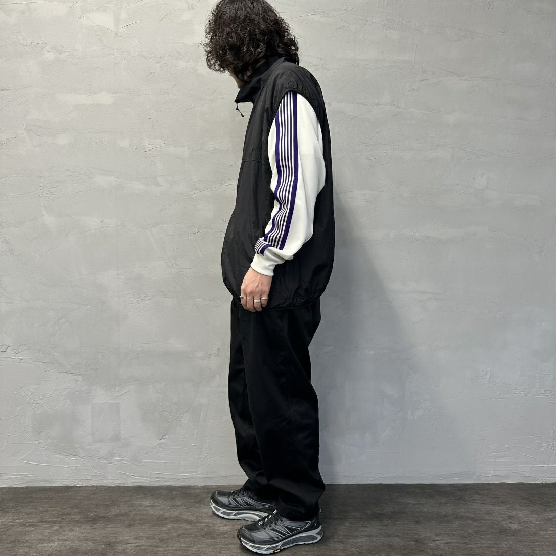 frostline [フロストライン] 別注 ナイロンベスト [FL6-VT-IN4-JF] BLACK &&モデル身長：173cm 着用サイズ：XL&&