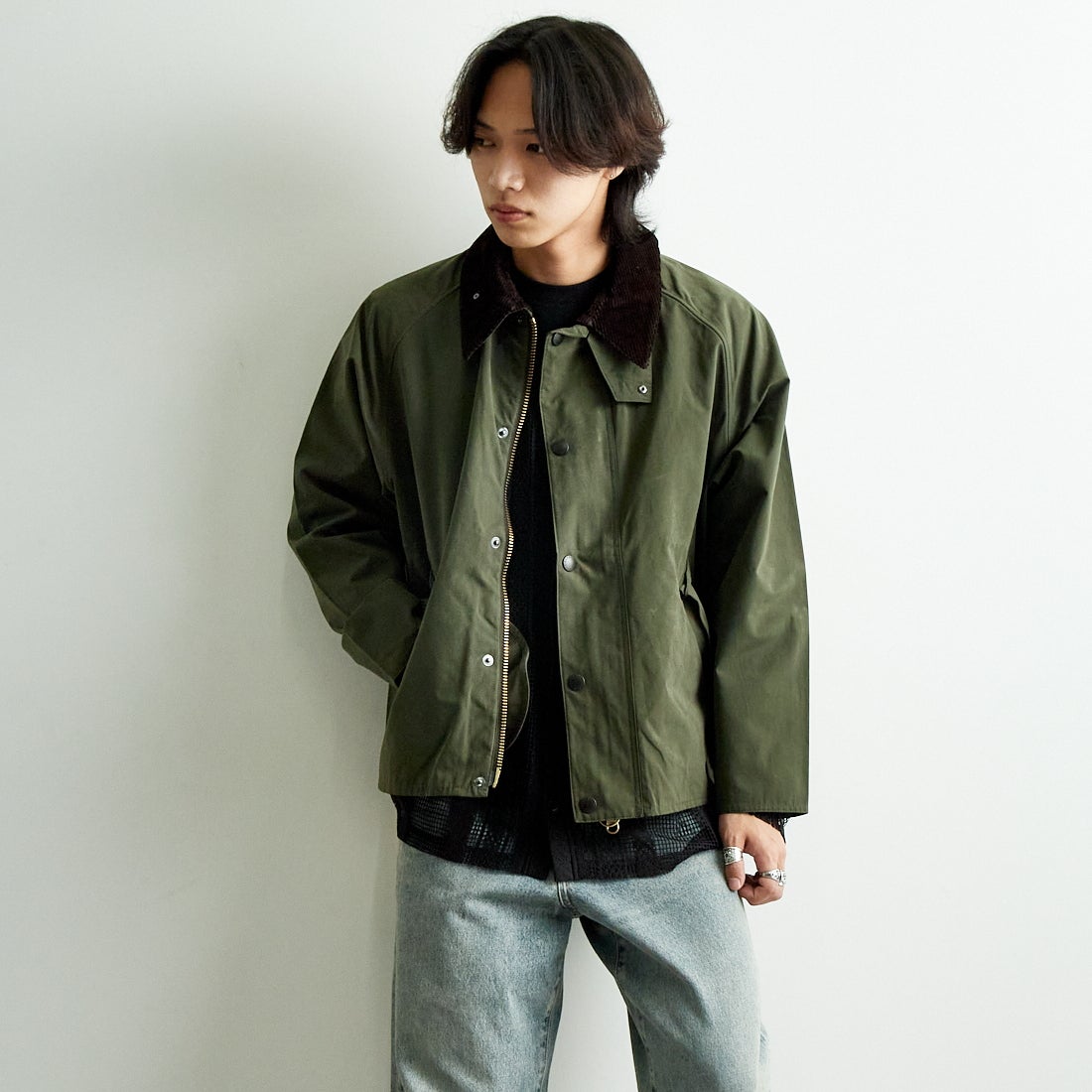 Barbour [バブアー] トランスポート ピーチスキンノンオイルドジャケット [MCA0931] SAGE &&モデル身長：179cm 着用サイズ：38&&