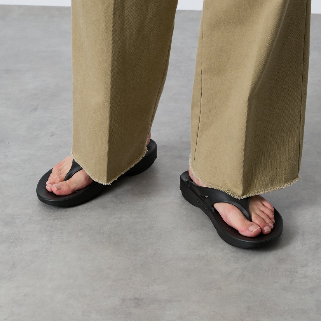 OOFOS [ウーフォス] OOriginal(ウーオリジナル) [OORIGINAL] BLACK