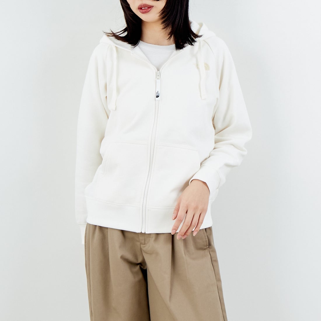 THE NORTH FACE [ザ ノースフェイス] リアビューフルジップフーディ [NTW12442] OO &&モデル身長：162cm 着用サイズ：M&&