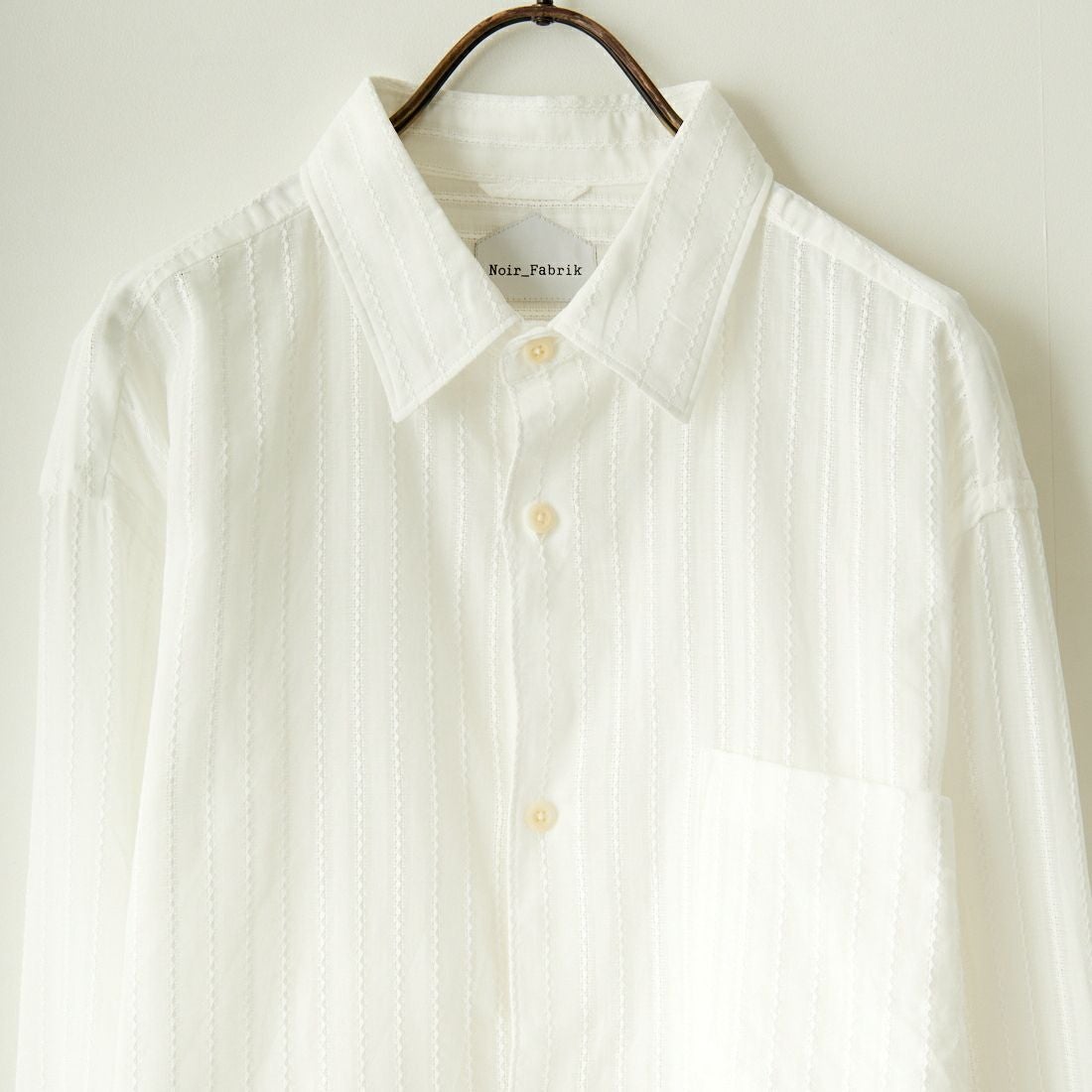 Noir Fabrik [ヌワールファブリック] カラミストライプ ロングスリーブ レギュラーカラーシャツ [JFCM-PS42-01] WHITE