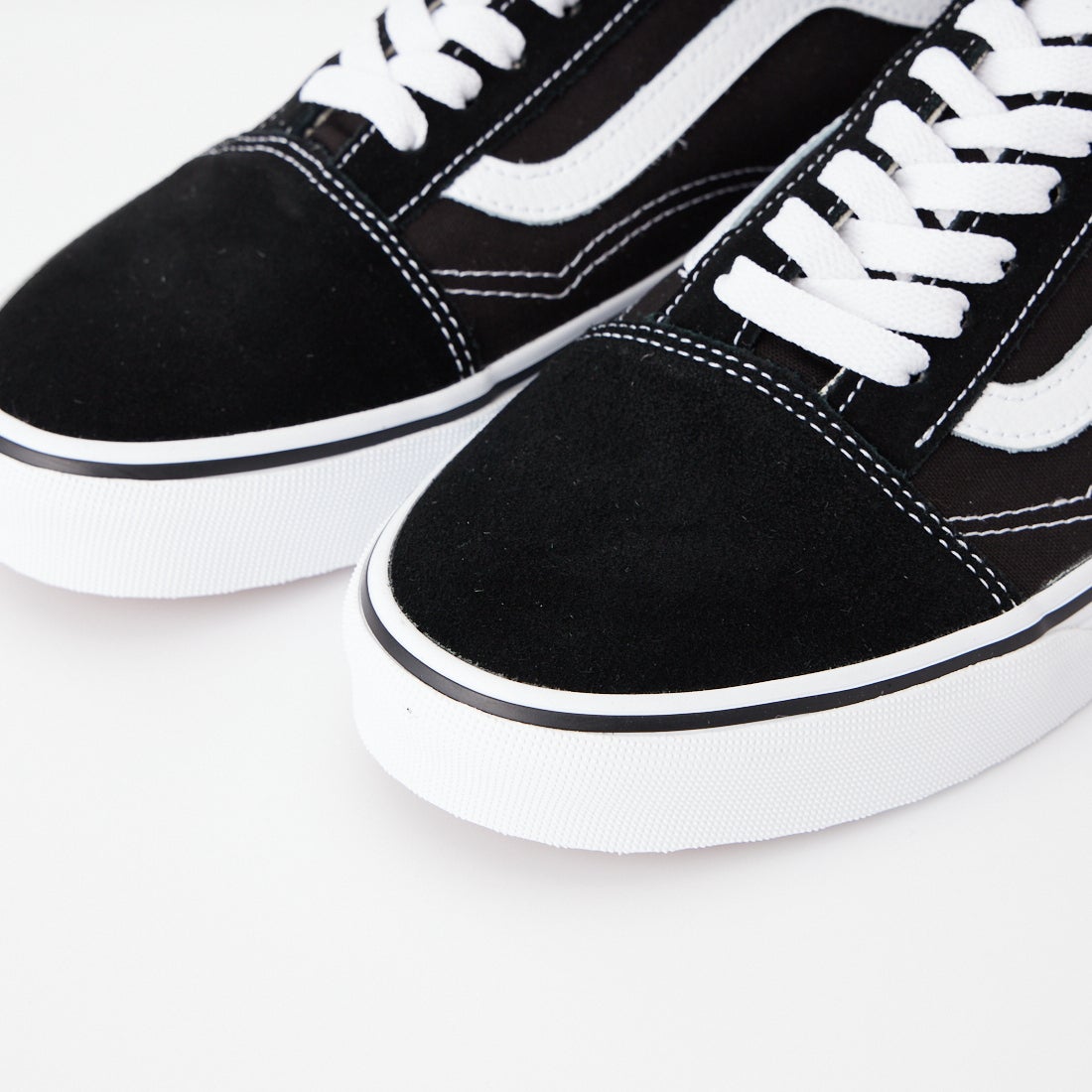 VANS [バンズ] オールドスクール [VN000D3HY28] BLACK/WHIT