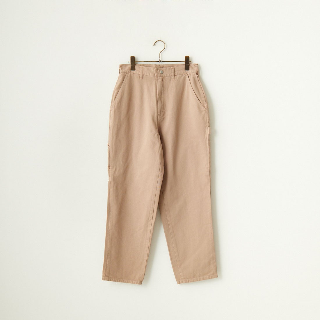 18 TAUPE