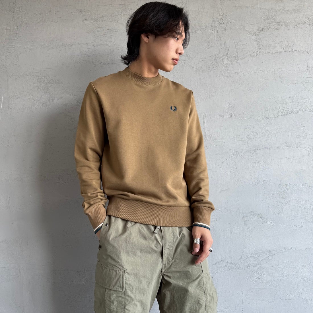 FRED PERRY [フレッドペリー] ワンポイント刺繍 クルーネック