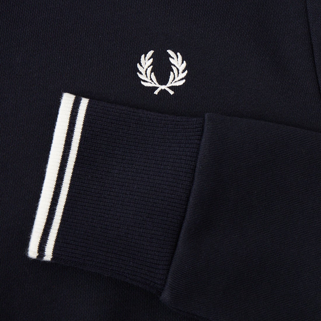 FRED PERRY [フレッドペリー] ワンポイント刺繍 クルーネックスウェット [M7535] 248 NAVY