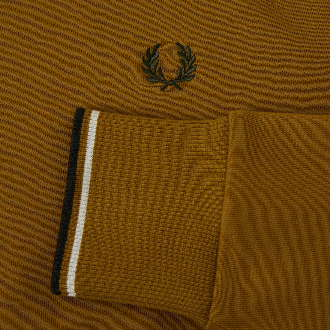 FRED PERRY [フレッドペリー] ワンポイント刺繍 クルーネックスウェット [M7535] 80C DKCA/D
