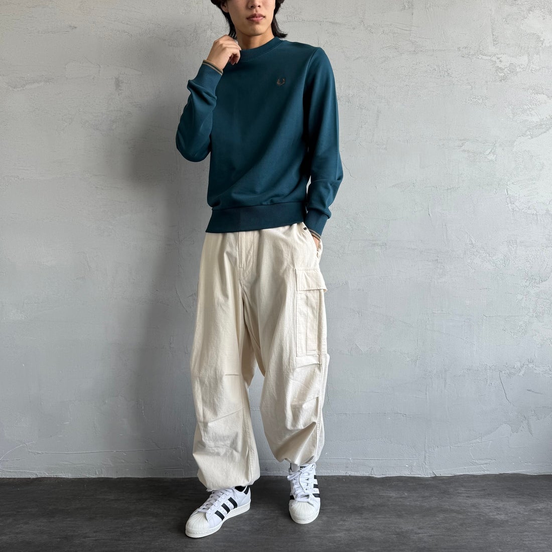 FRED PERRY [フレッドペリー] ワンポイント刺繍 クルーネック