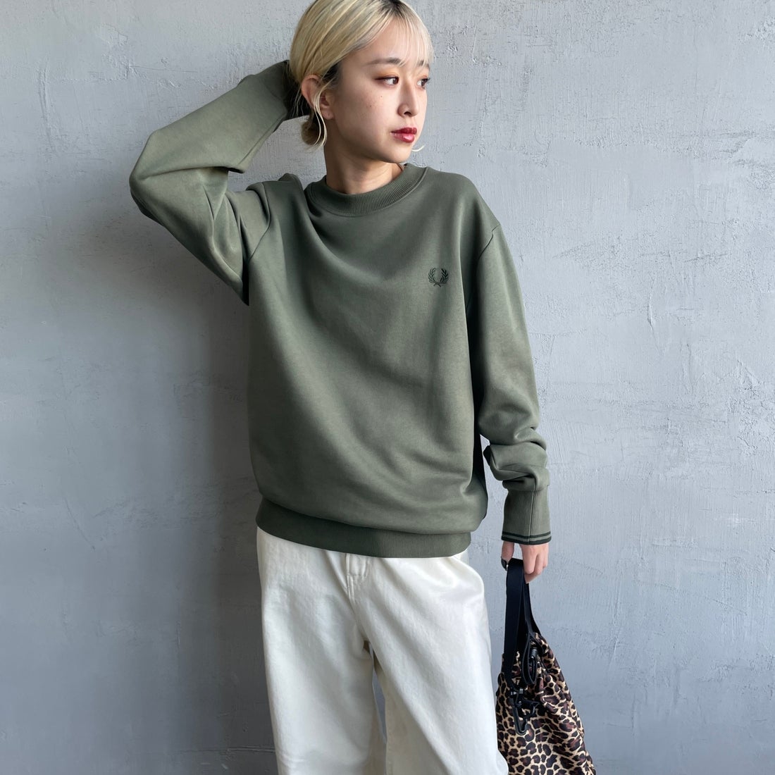 W49 LAUREL&&モデル身長：150cm 着用サイズ：S&&