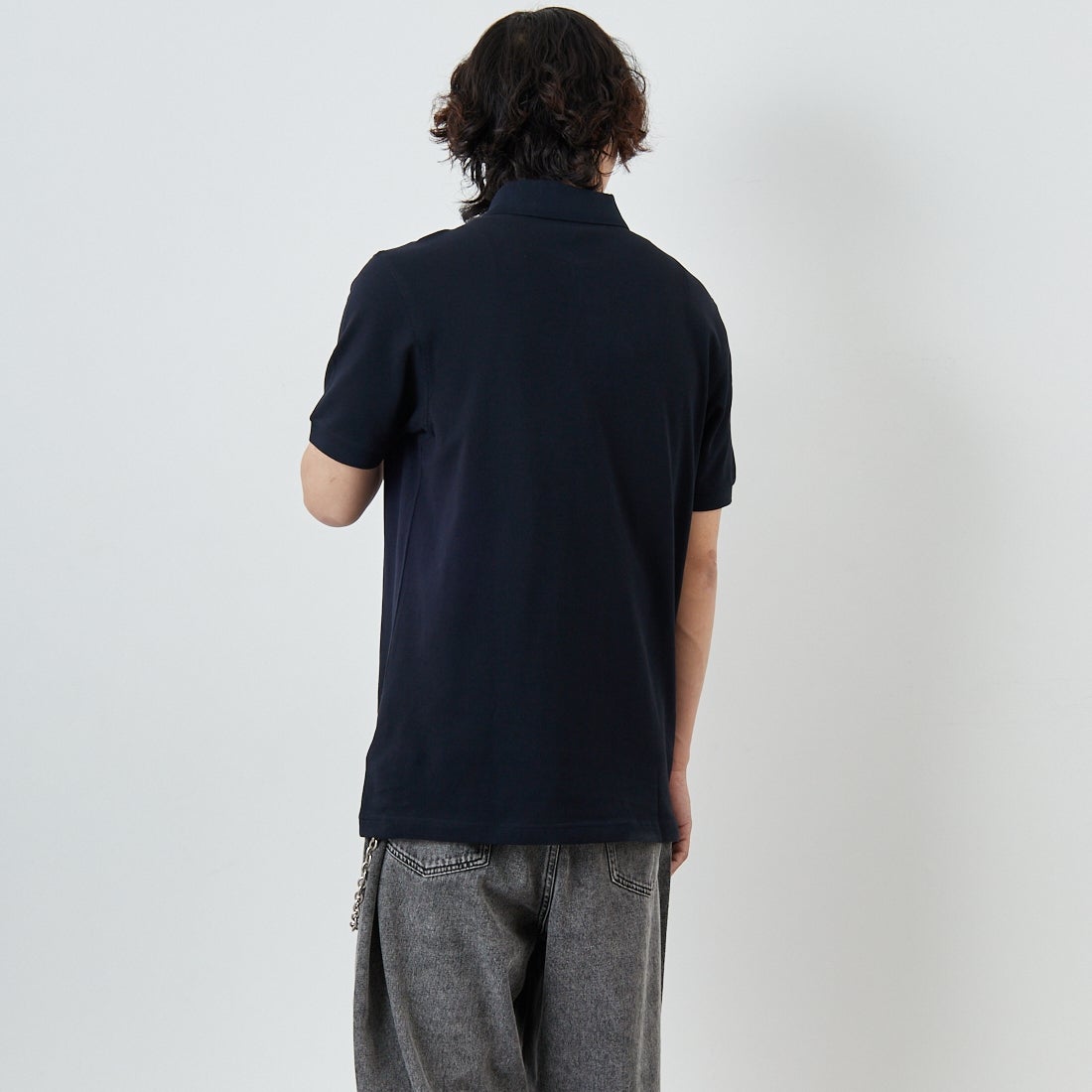 FRED PERRY [フレッドペリー] 鹿の子ポロシャツ [M6000] 608 NAVY&&モデル身長：179cm 着用サイズ：L&&