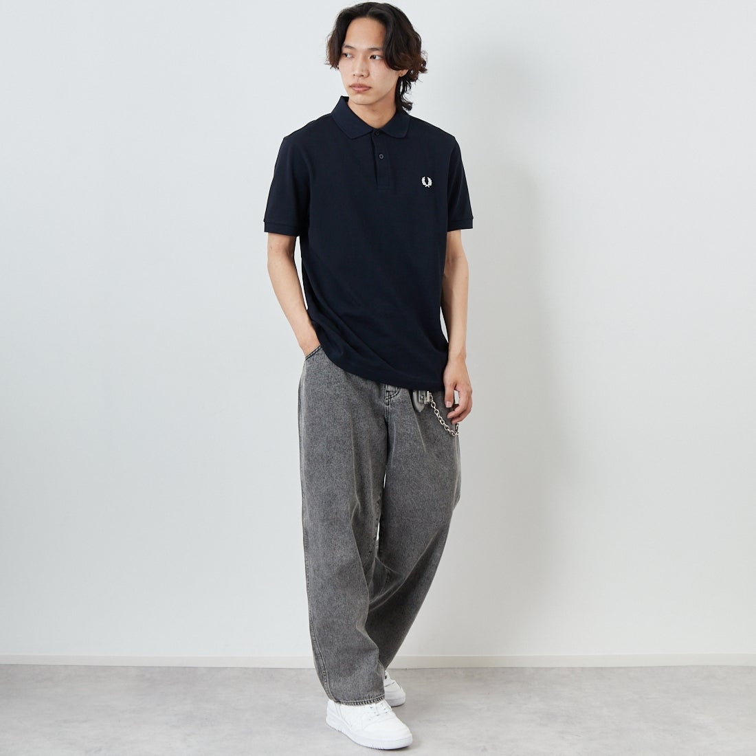 FRED PERRY [フレッドペリー] 鹿の子ポロシャツ [M6000] 608 NAVY&&モデル身長：179cm 着用サイズ：L&&