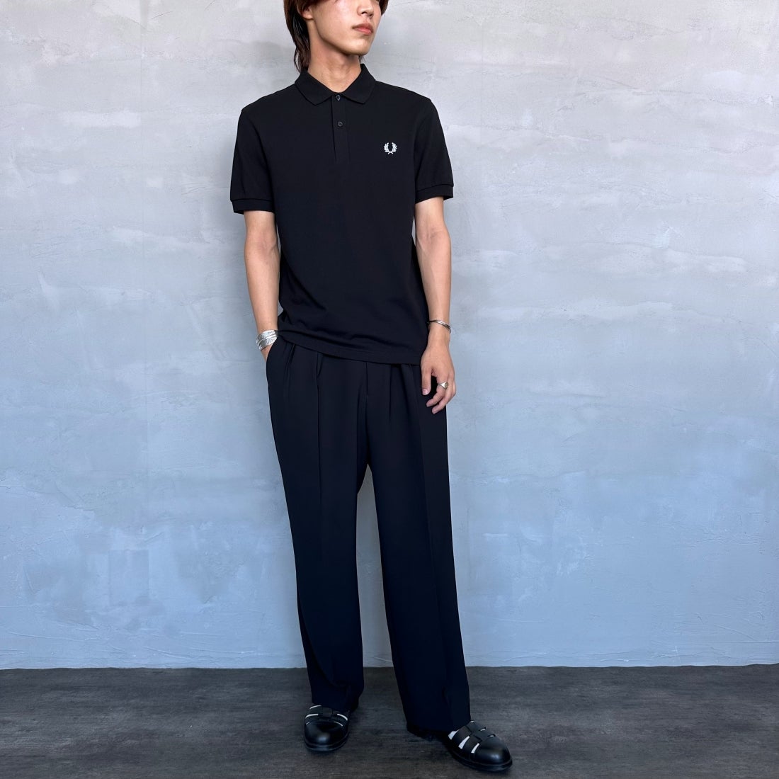 FRED PERRY [フレッドペリー] 鹿の子ポロシャツ [M6000] 350 BLACK &&モデル身長：173cm 着用サイズ：M&&