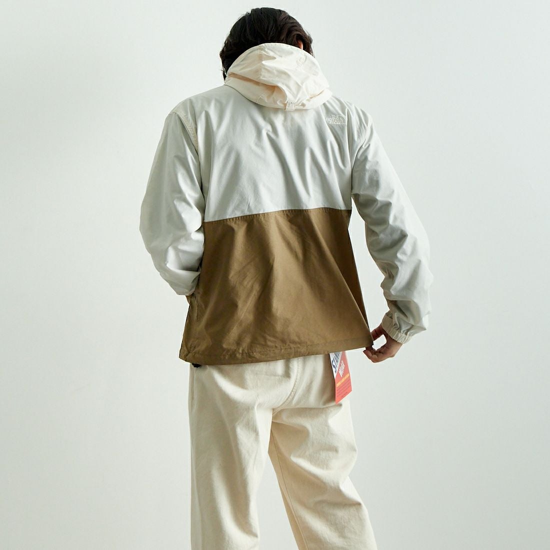 THE NORTH FACE [ザ ノースフェイス] コンパクトアノラック [NP22333] WC &&モデル身長：179cm 着用サイズ：L&&