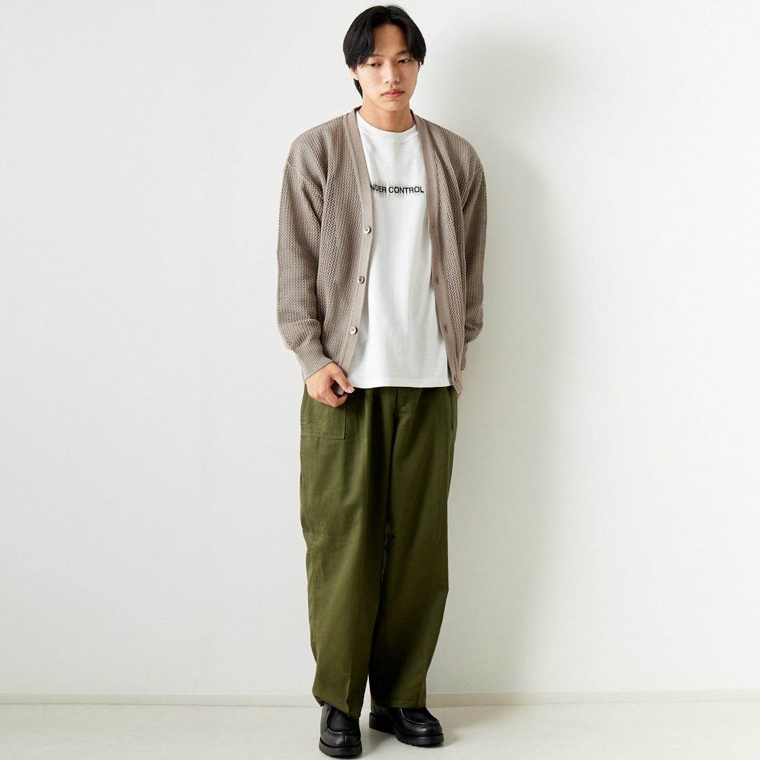 Noir Fabrik [ヌワールファブリック] コンパクトメッシュカーディガン [NF-241-015] GREYGE &&モデル身長：179cm 着用サイズ：L&&