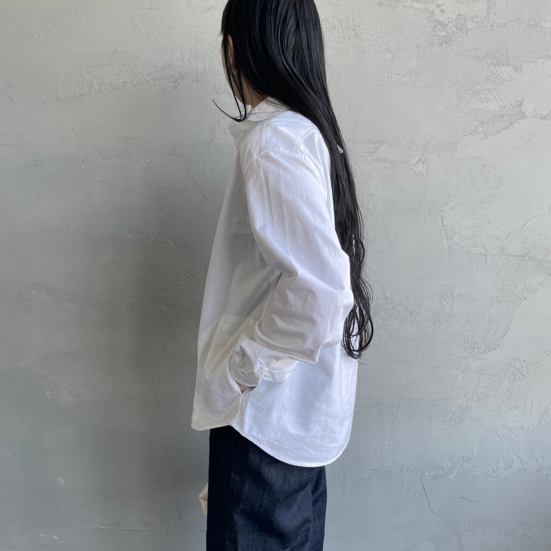 DANTON [ダントン] オックスフォード ラウンドカラーシャツ [DT-B0281SOX] WHITE &&モデル身長：156cm 着用サイズ：36&&