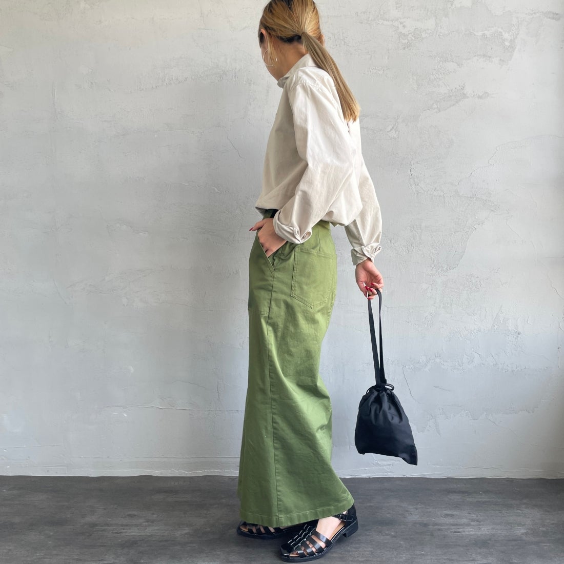 DANTON [ダントン] オックスフォード ラウンドカラーシャツ [DT-B0281SOX] OYSTER &&モデル身長：156cm 着用サイズ：36&&